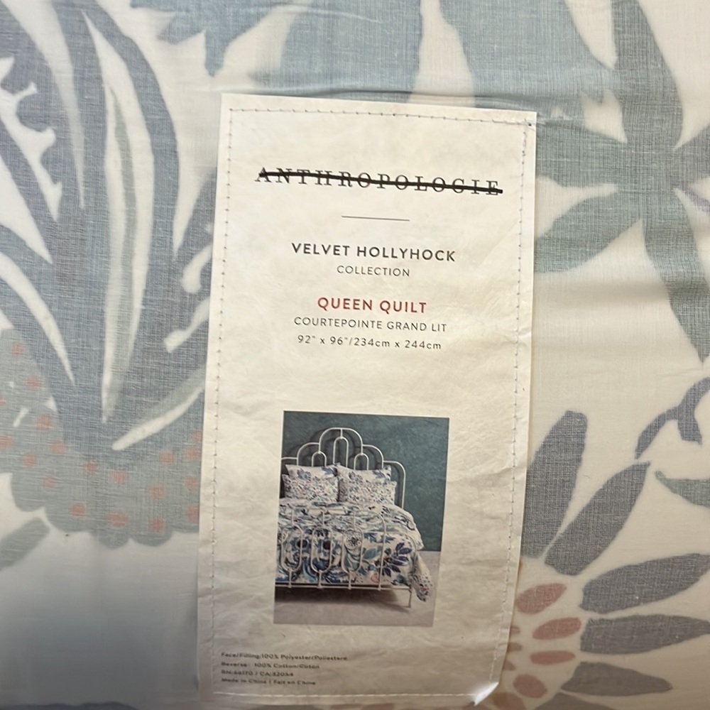 Anthropologie Velvet Hollyhock Quilt Size Queen with Shams NWT - Picture 6 of 13